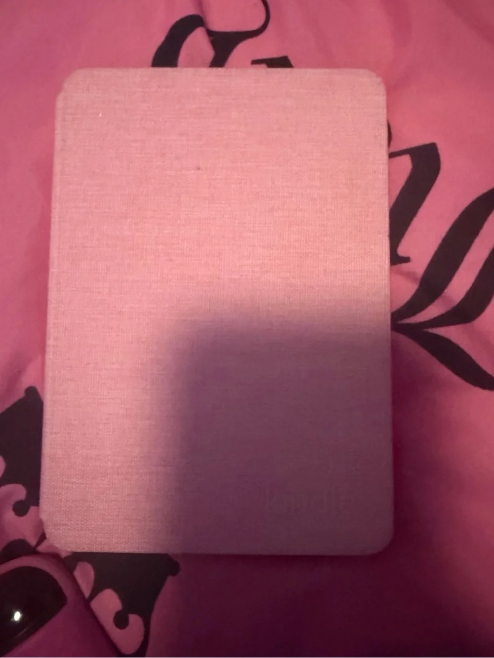 Amazon Kindle Tablet in Blue with Pink Case be